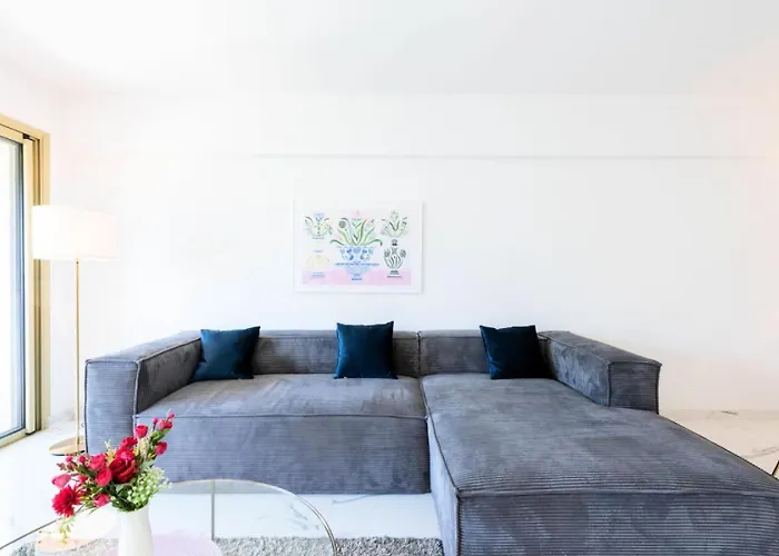 Spacieux 3p En Avec Piscine - Spacieux 3p En Avec Piscine Mae-3033