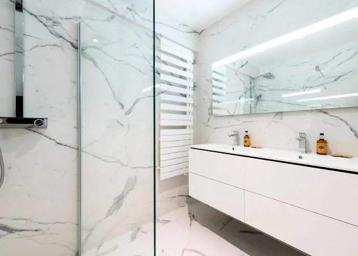 Spacieux 3p En Avec Piscine - Spacieux 3p En Avec Piscine Mae-3033 Apartment