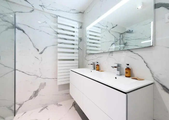 Spacieux 3p En Avec Piscine - Spacieux 3p En Avec Piscine Mae-3033 * Cannes