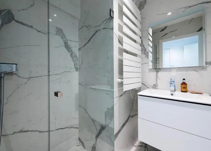 Spacieux 3p En Avec Piscine - Spacieux 3p En Avec Piscine Mae-3033 Apartment *