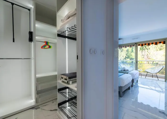 Spacieux 3p En Avec Piscine - Spacieux 3p En Avec Piscine Mae-3033 *