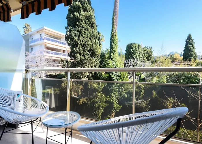 Spacieux 3p En Avec Piscine - Spacieux 3p En Avec Piscine Mae-3033